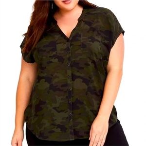 Torrid Camo Dolman Challis Button Down Shirt Top